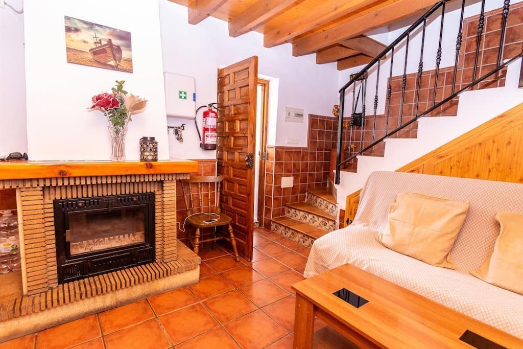 Cozy Cottage In Nerja , Malaga. Private Pool. Wifi Екстер'єр фото