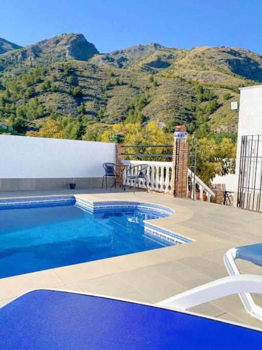 Cozy Cottage In Nerja , Malaga. Private Pool. Wifi Екстер'єр фото